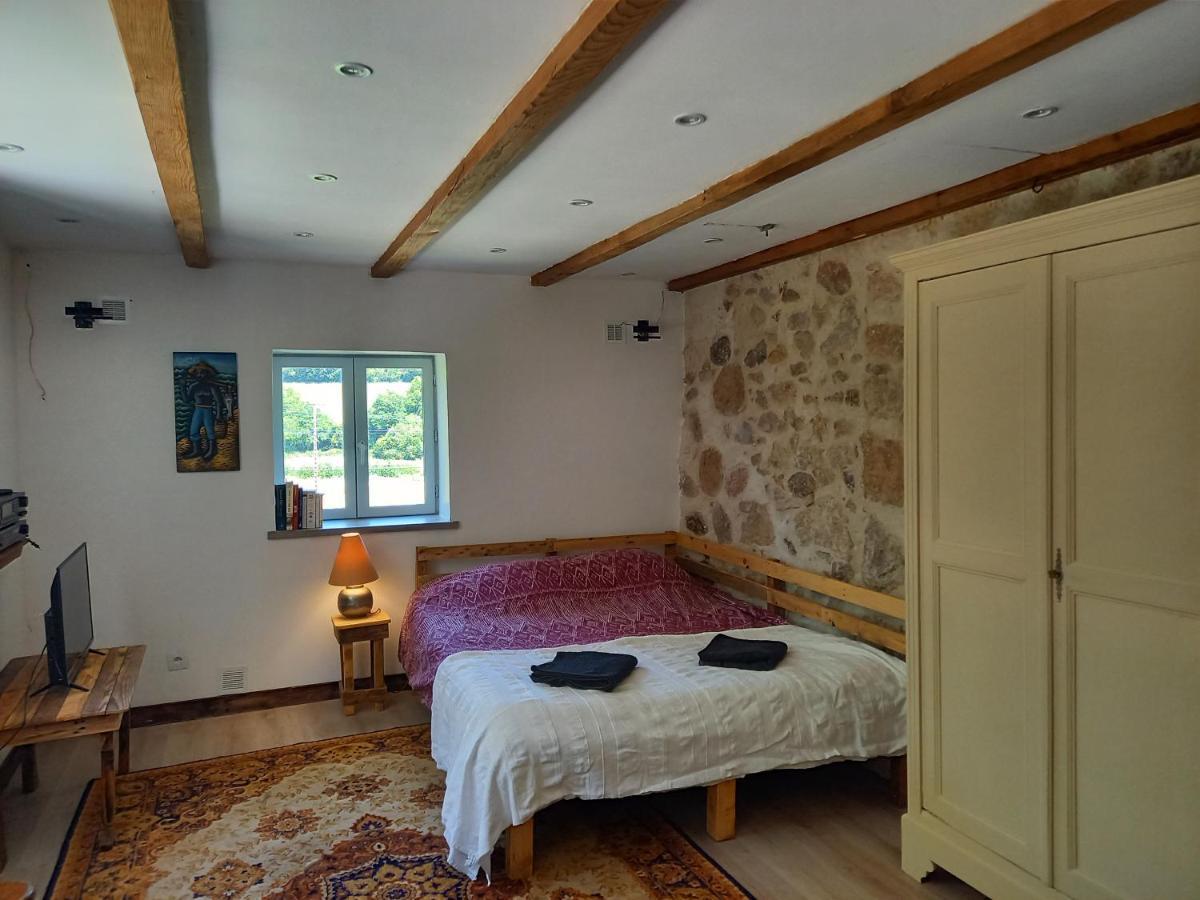 Le Studio Du Crot Noir Cussy-en-Morvan Εξωτερικό φωτογραφία